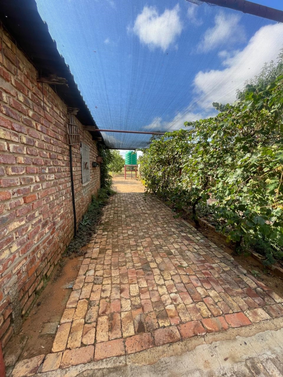 4 Bedroom Property for Sale in Christiana North West